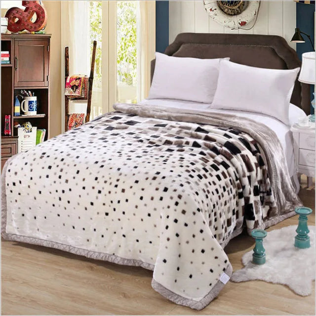 Comfy and Cozy Double Layer Raschel Weighted Blanket